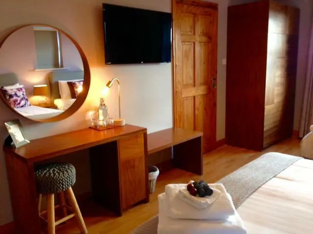 Ceol Na Dtonnta Doolin